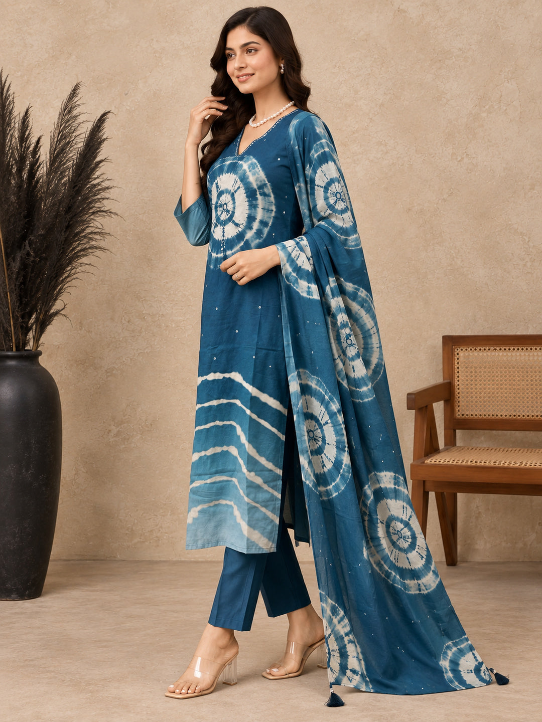 Women Dyed Regular Pure Cotton Kurta with Trousers & With Dupatta