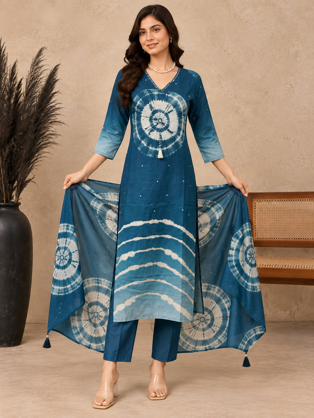 Women Dyed Regular Pure Cotton Kurta with Trousers & With Dupatta