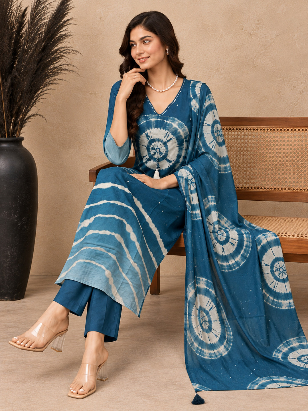 Women Dyed Regular Pure Cotton Kurta with Trousers & With Dupatta