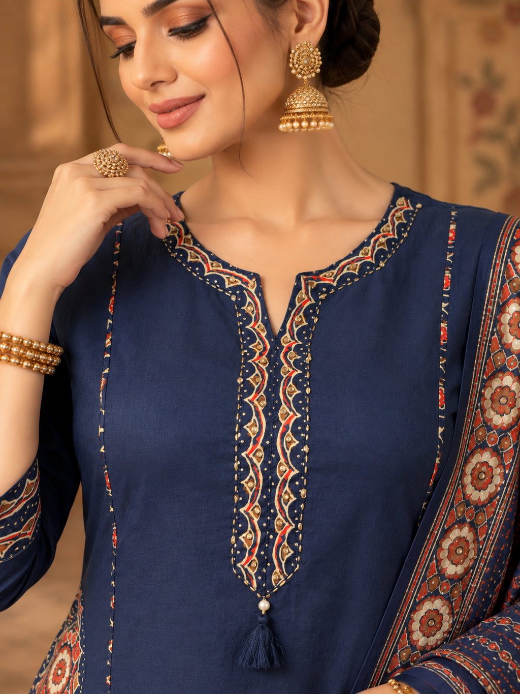 Women Ethnic Motifs Embroidered Regular Thread Work Pure Cotton Kurta with Trousers & With Dupatta