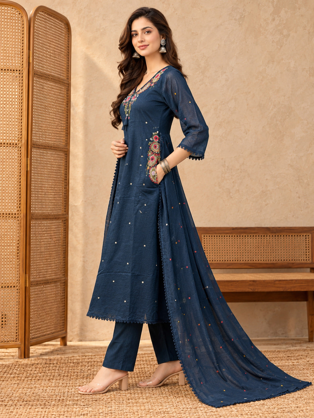 Women Ethnic Motifs Embroidered Regular Thread Work Kurta with Trousers & With Dupatta