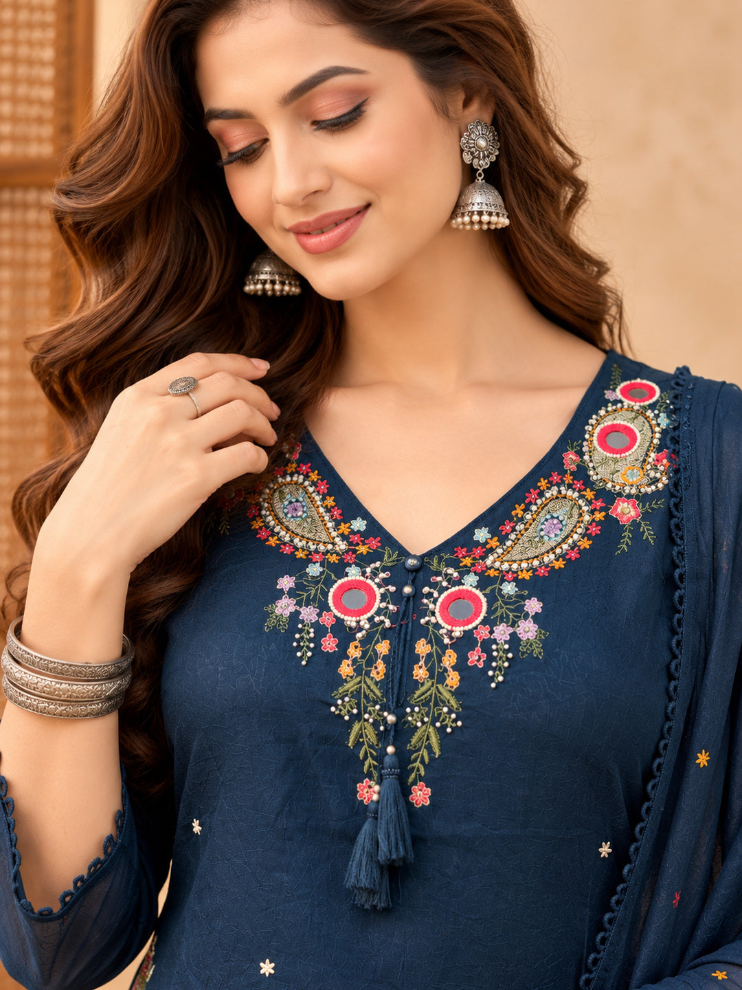 Women Ethnic Motifs Embroidered Regular Thread Work Kurta with Trousers & With Dupatta