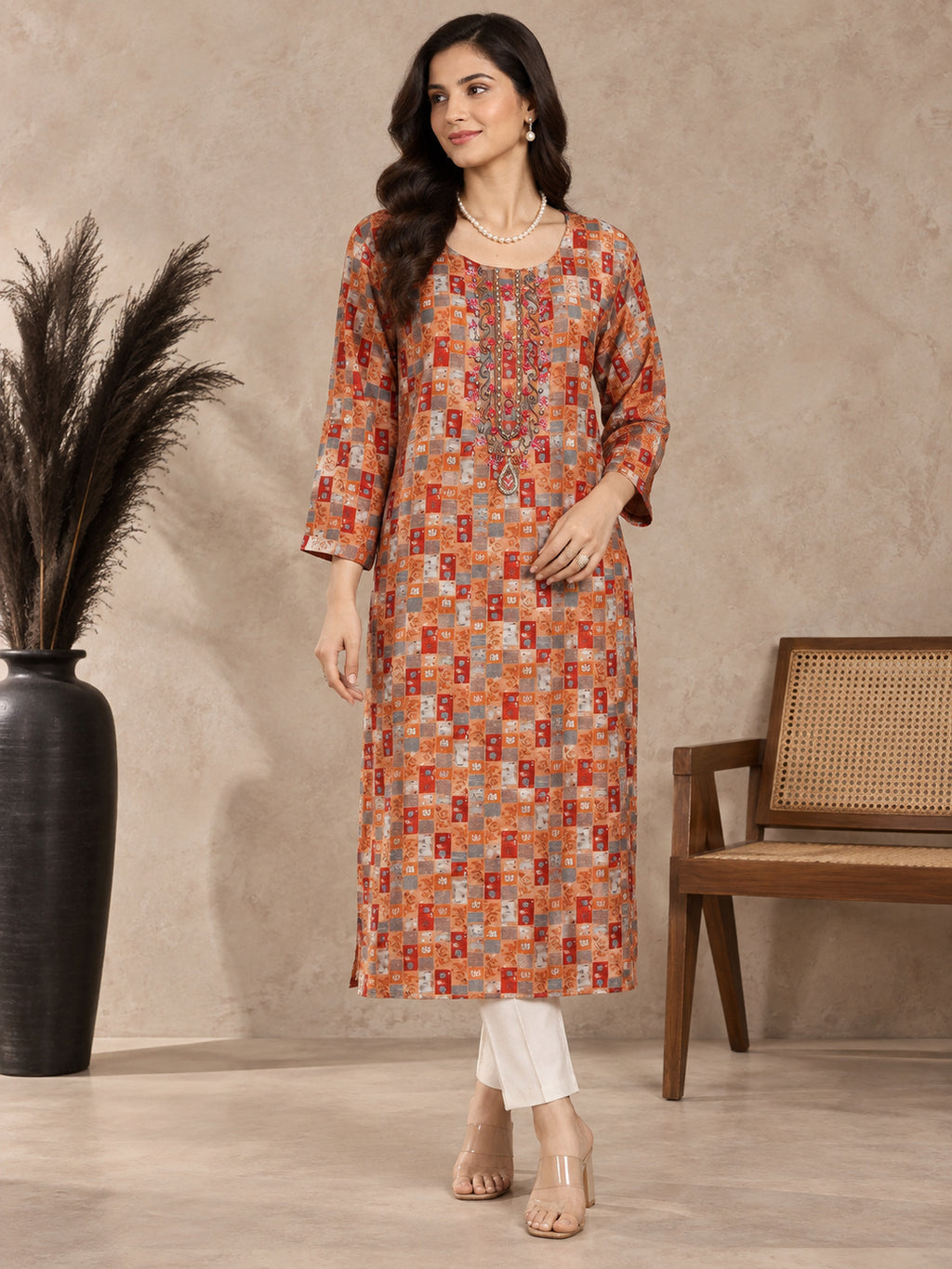 Geometric Printed Thread Work Thread Work Kurti