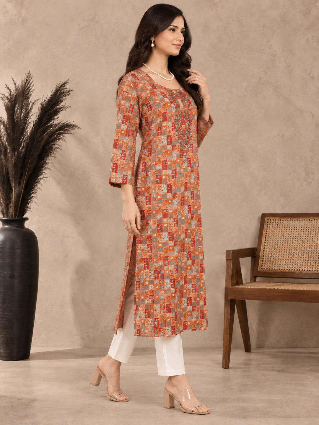 Geometric Printed Thread Work Thread Work Kurti