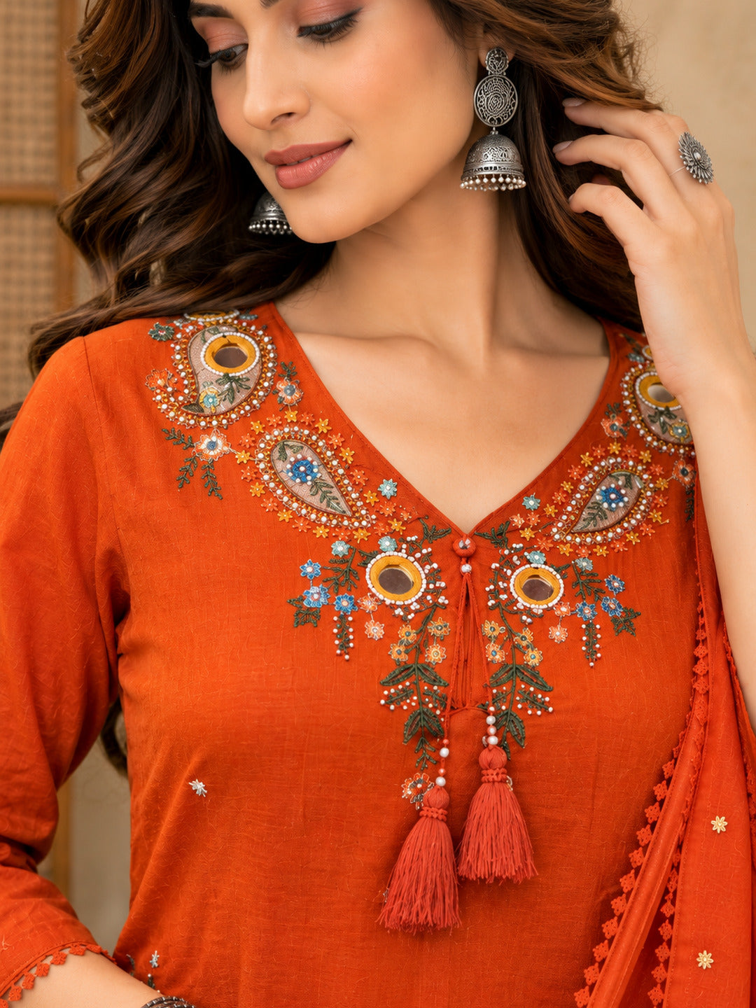 Women Ethnic Motifs Embroidered Regular Thread Work Kurta with Trousers & With Dupatta