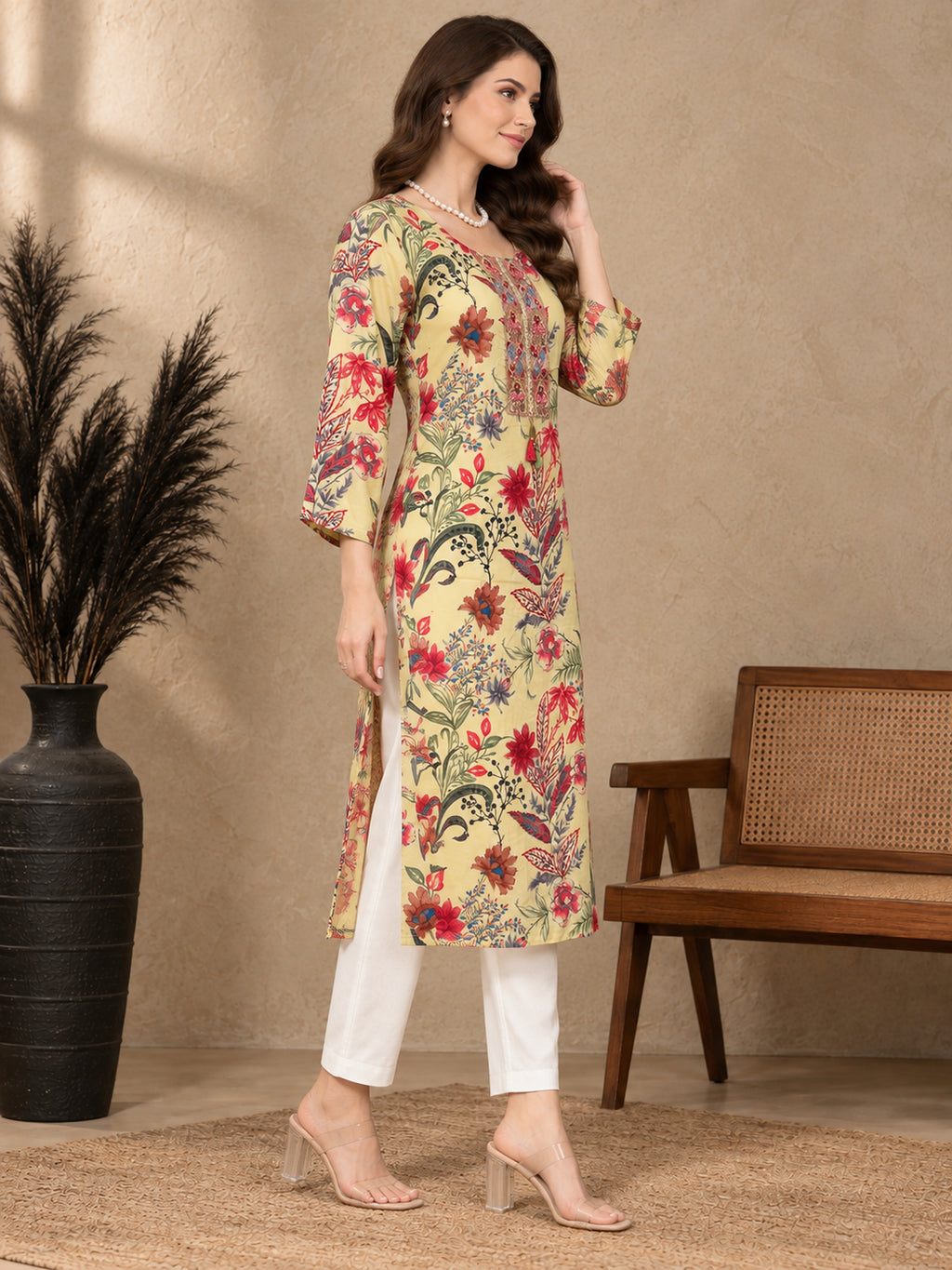 Floral Printed Thread Work Thread Work Kurti