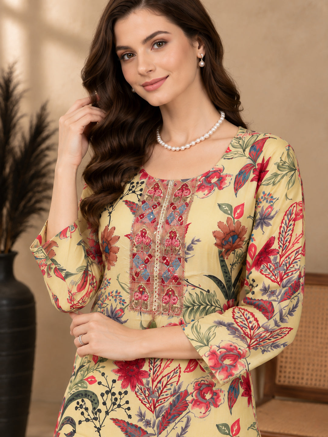 Floral Printed Thread Work Thread Work Kurti