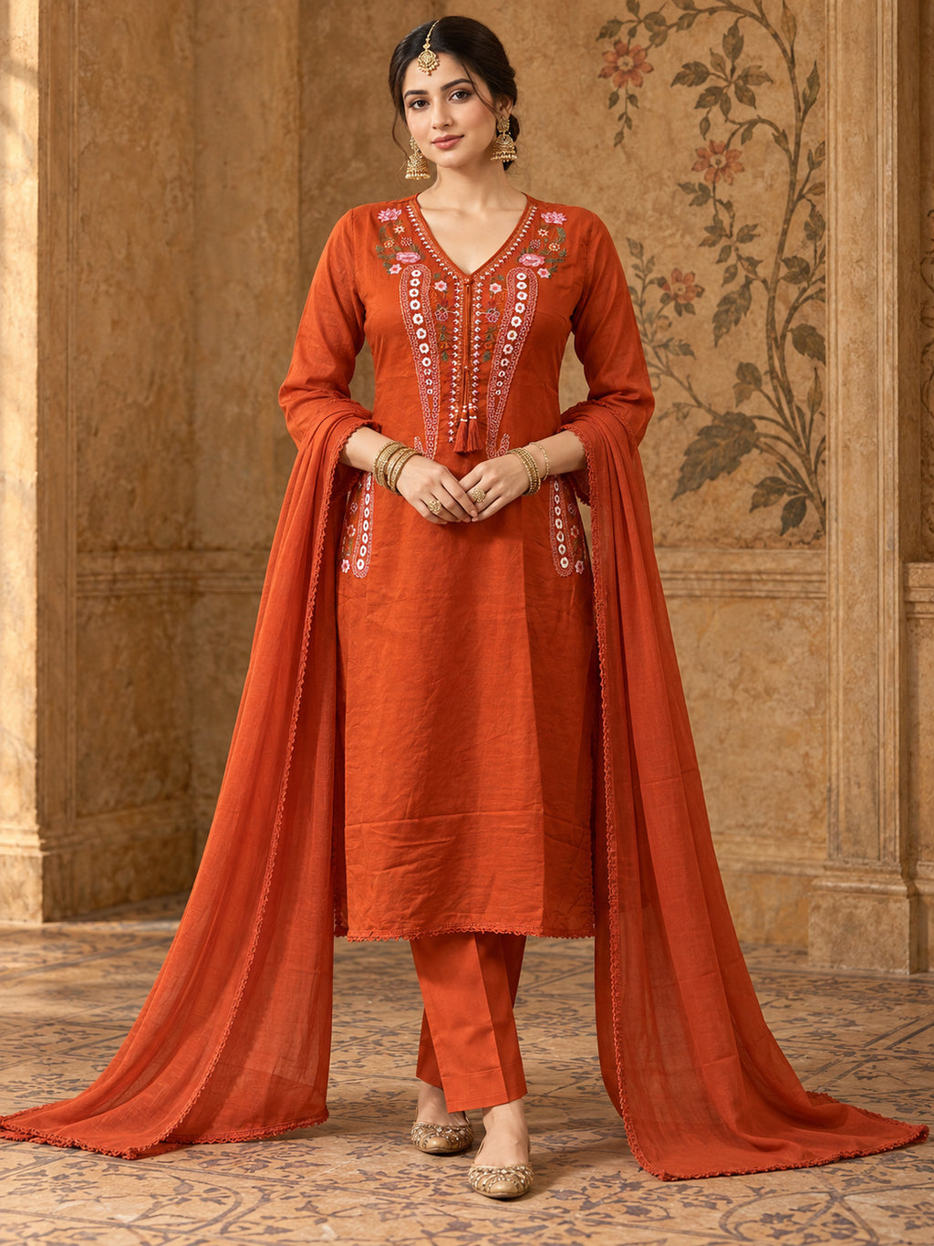 Women Floral Embroidered Regular Thread Work Kurta with Trousers & With Dupatta