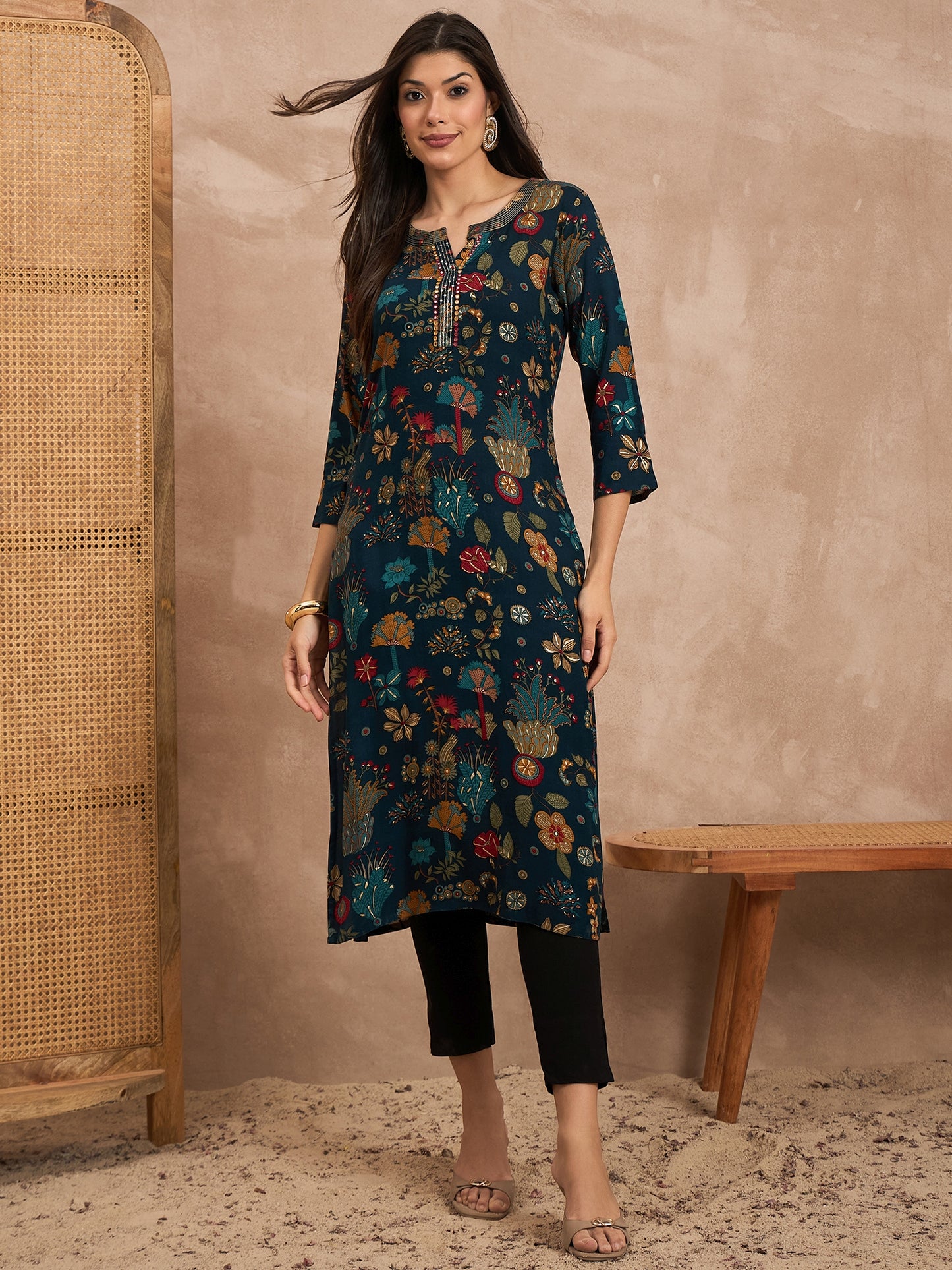 Women Floral Printed Beads and Stones Straight Kurta