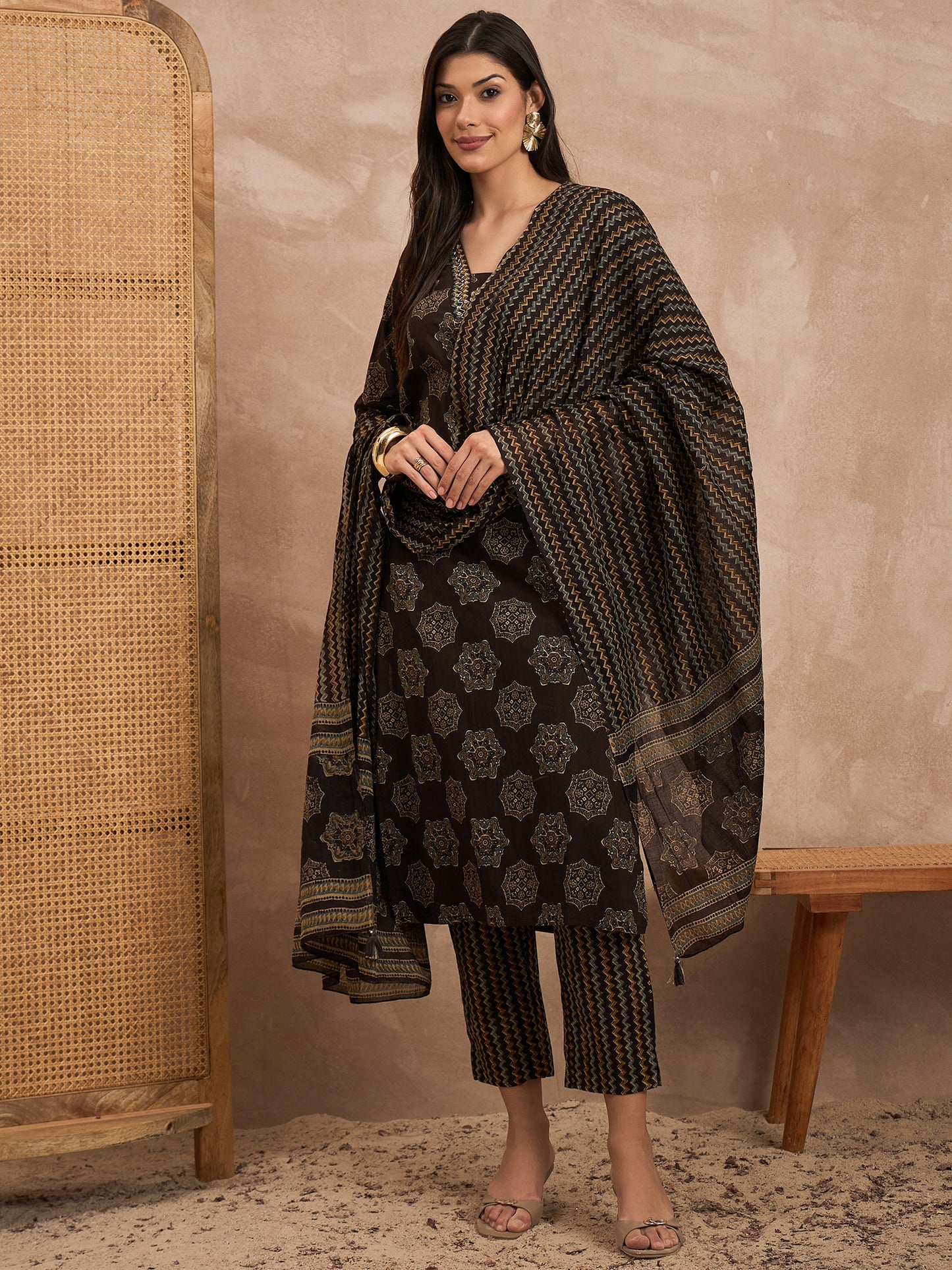 Women Ethnic Motifs Printed Regular Pure Cotton Kurta with Trousers & Dupatta