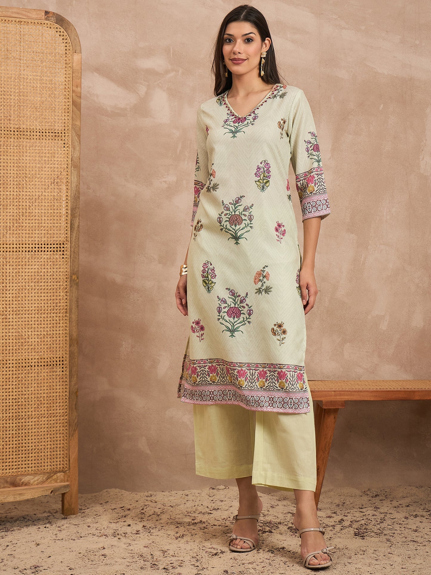 Women Floral Printed Cotton Kurta with Palazzos & Dupatta
