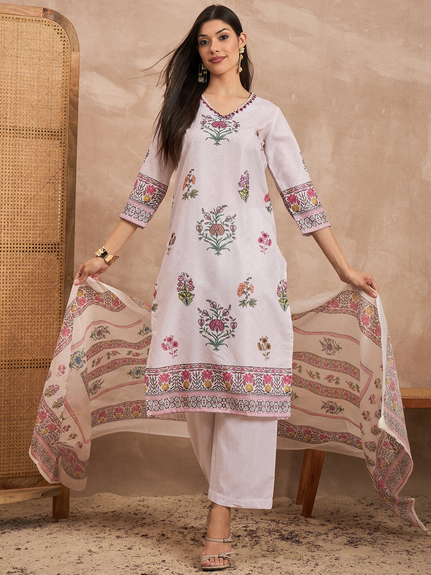 Women Floral Printed Cotton Kurta with Palazzos & Dupatta