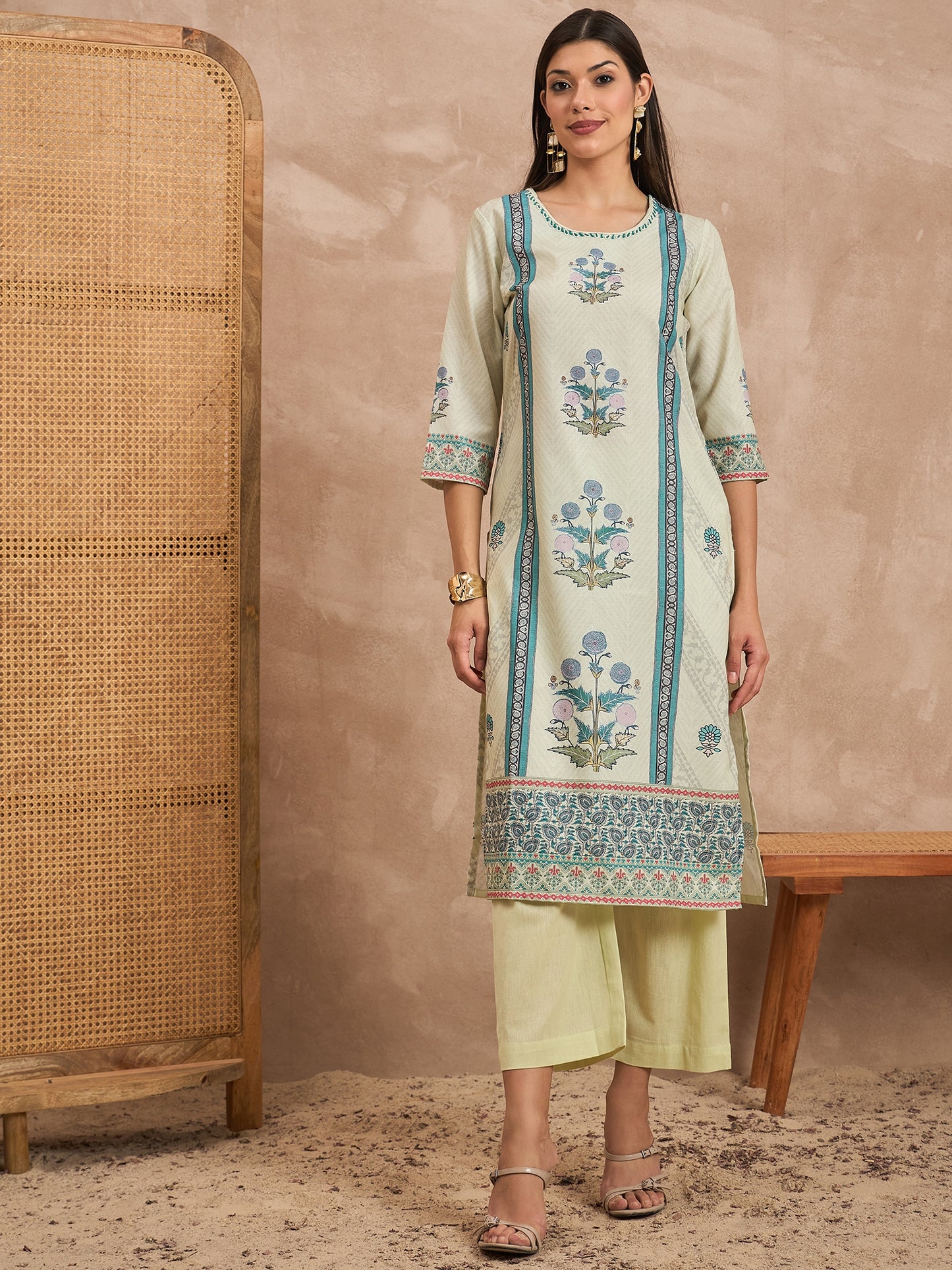 Women Floral Printed Cotton Kurta with Trousers & Dupatta