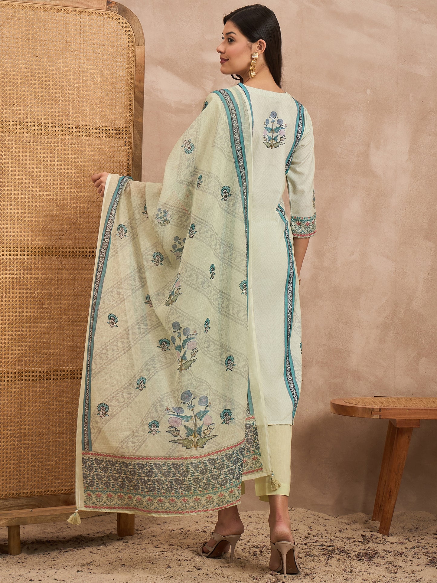 Women Floral Printed Cotton Kurta with Trousers & Dupatta