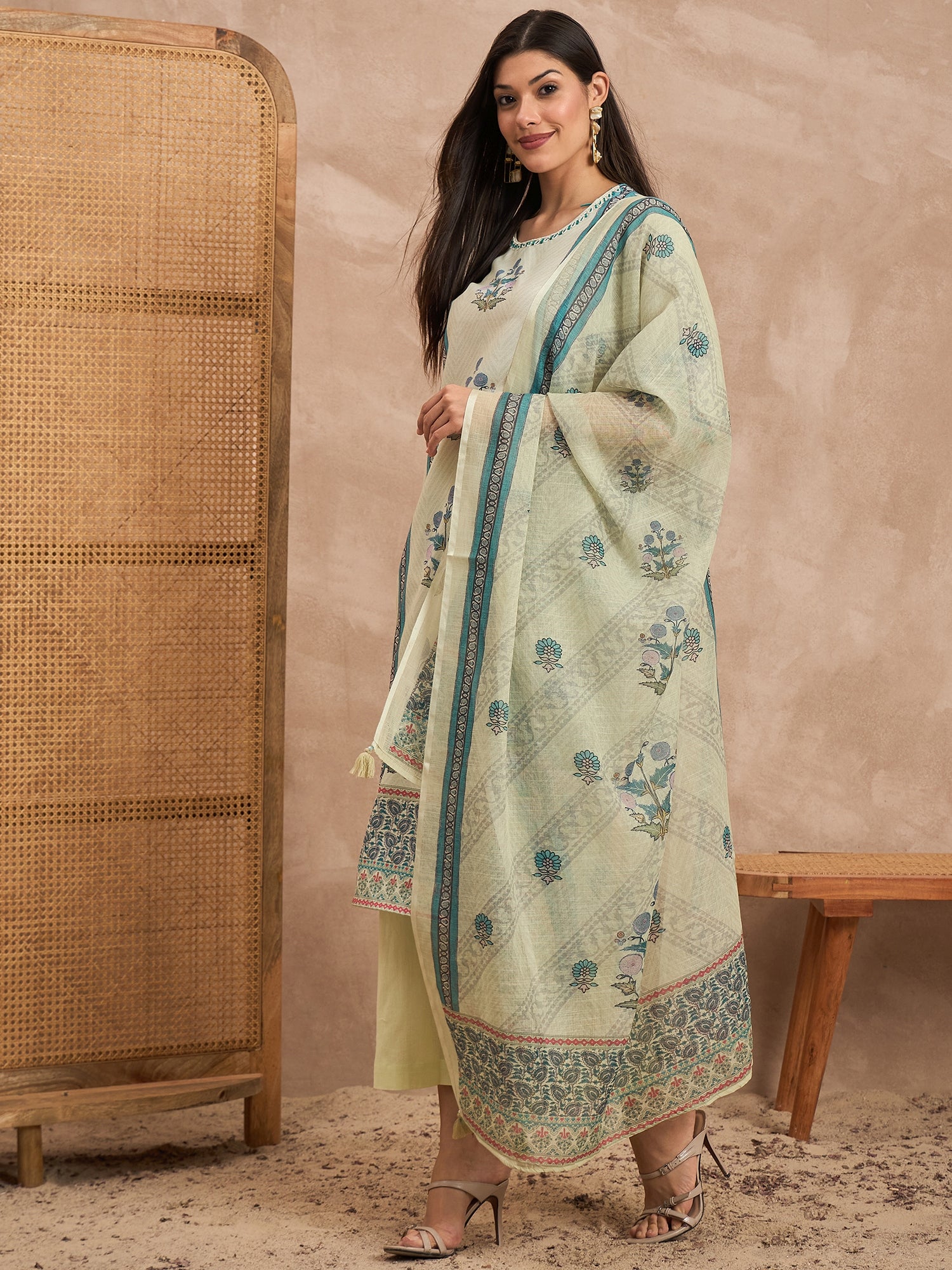 Women Floral Printed Cotton Kurta with Trousers & Dupatta