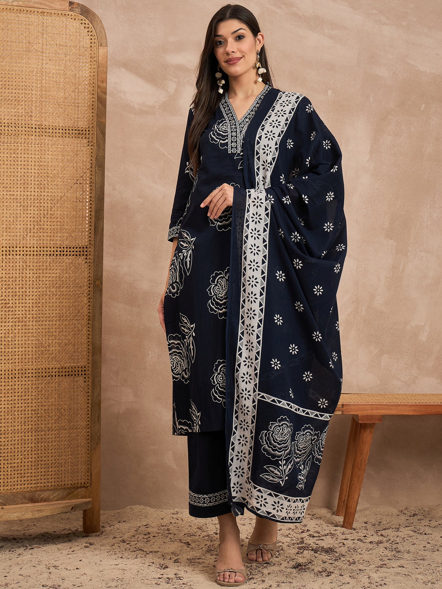 Women Floral Printed Cotton Kurta with Palazzos & Dupatta