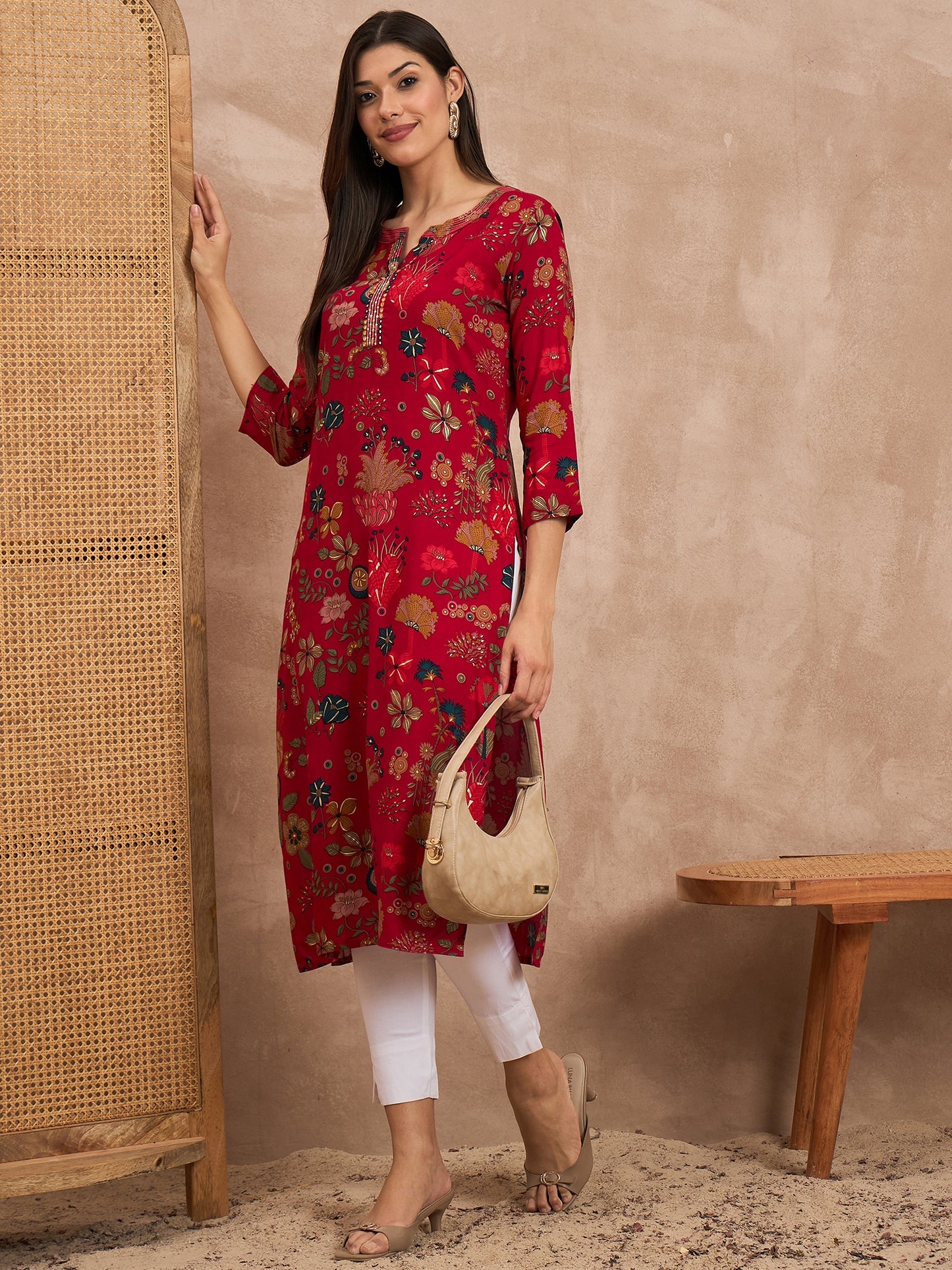 Women Floral Printed Beads and Stones Straight Kurta