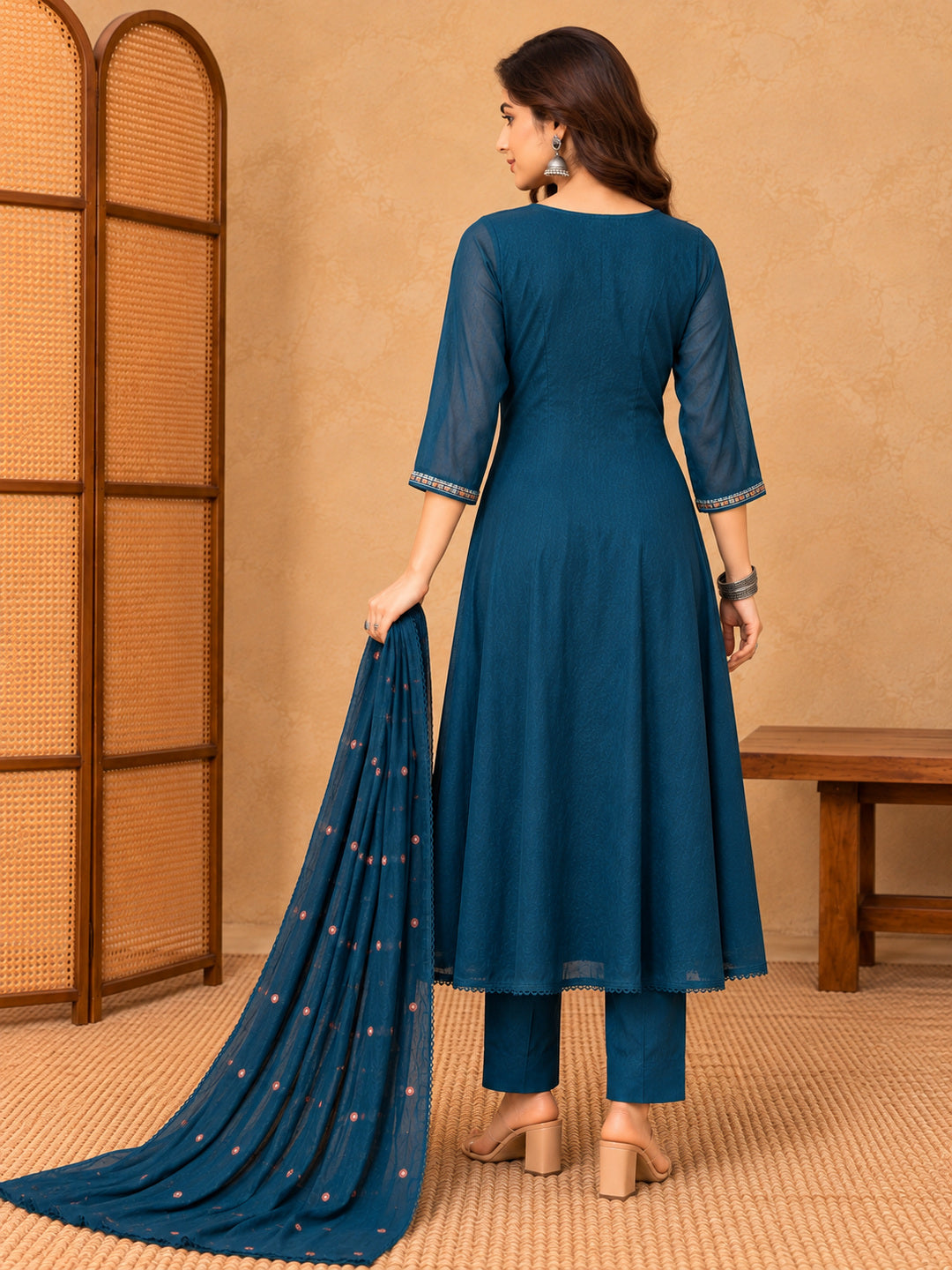 Women Ethnic Motifs Embroidered Regular Mirror Work Kurta with Trousers & With Dupatta